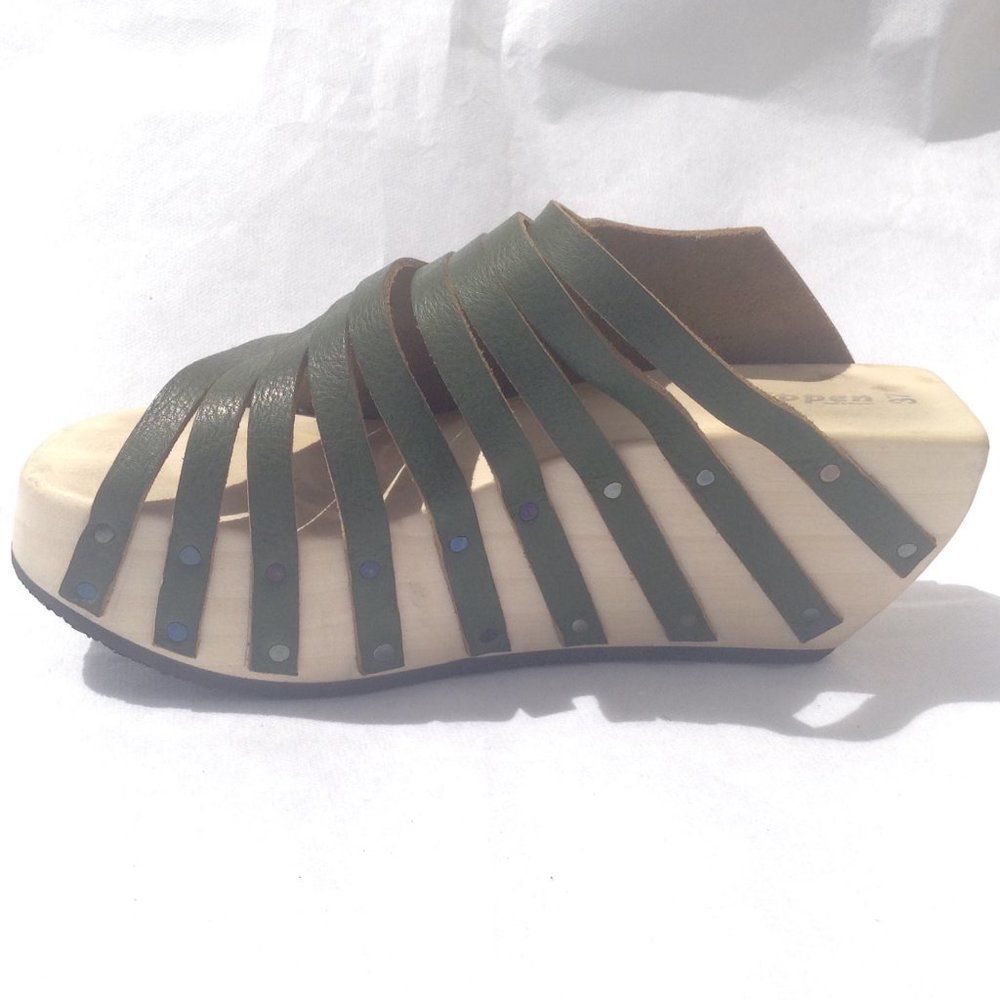 Leather Studded Strappy Wooden Green Sandals